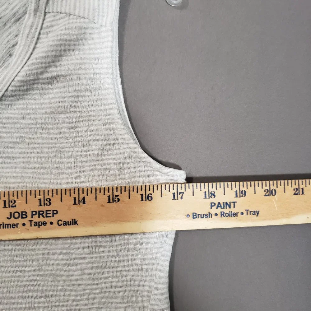 Athleta Breezy Muscle Stripe Tank Sleeveless Casual Shirt Women's Size XS - Picture 3 of 7